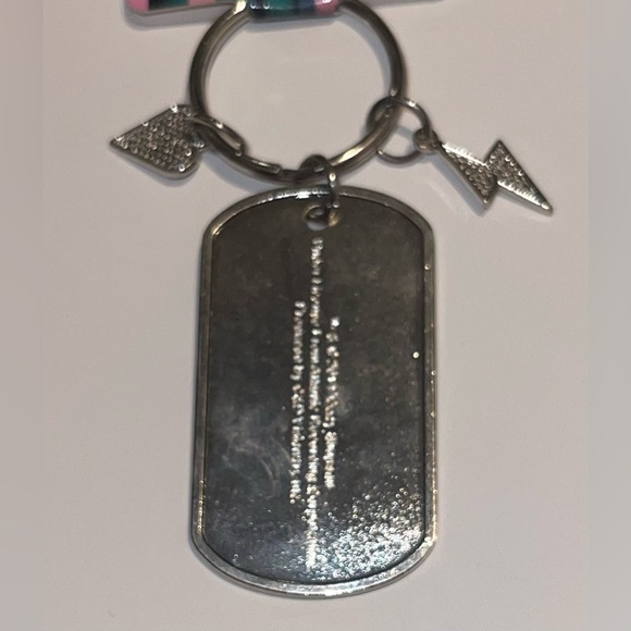 Cody Simpson Pink & Silver Lightning & Heart Keychain - Picture 2 of 2